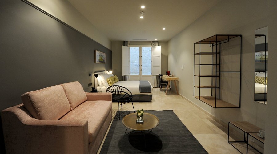 Double Premium with Sofa Bed