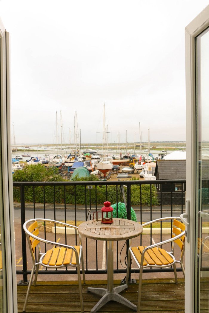 Victory at Mersea Rooms: Pictures & Reviews - Tripadvisor