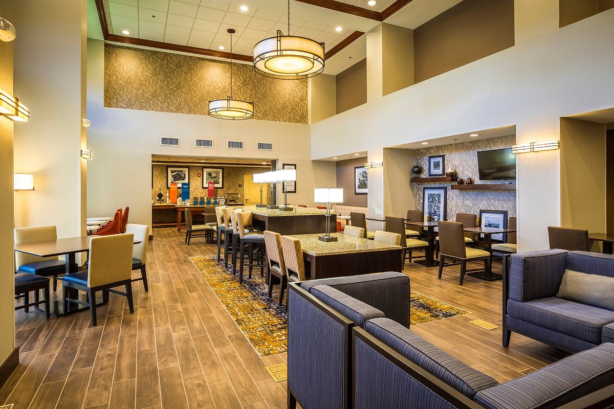 Hampton Inn &amp; Suites Windsor - Sonoma Wine Country, hotel in Healdsburg