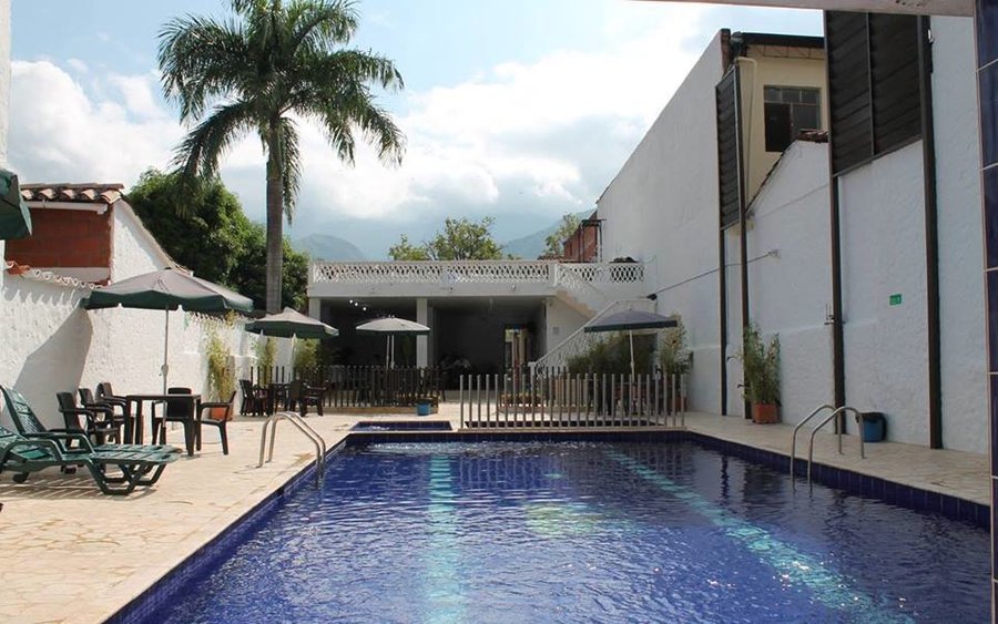 Nuestro hotel cuenta con piscina para adultos, jakussi, piscina para niños, sauna y turco.