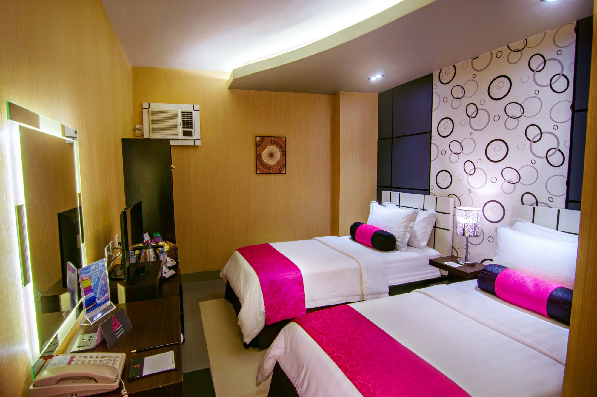 Hotel photo 36 of Eloisa Royal Suites.