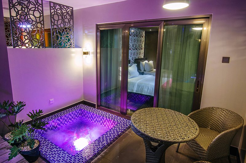 Hotel photo 34 of Eloisa Royal Suites.