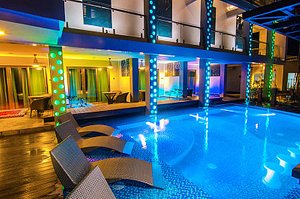 Eloisa Royal Suites in Mactan Island, image may contain: Hotel, Resort, Pool, Villa