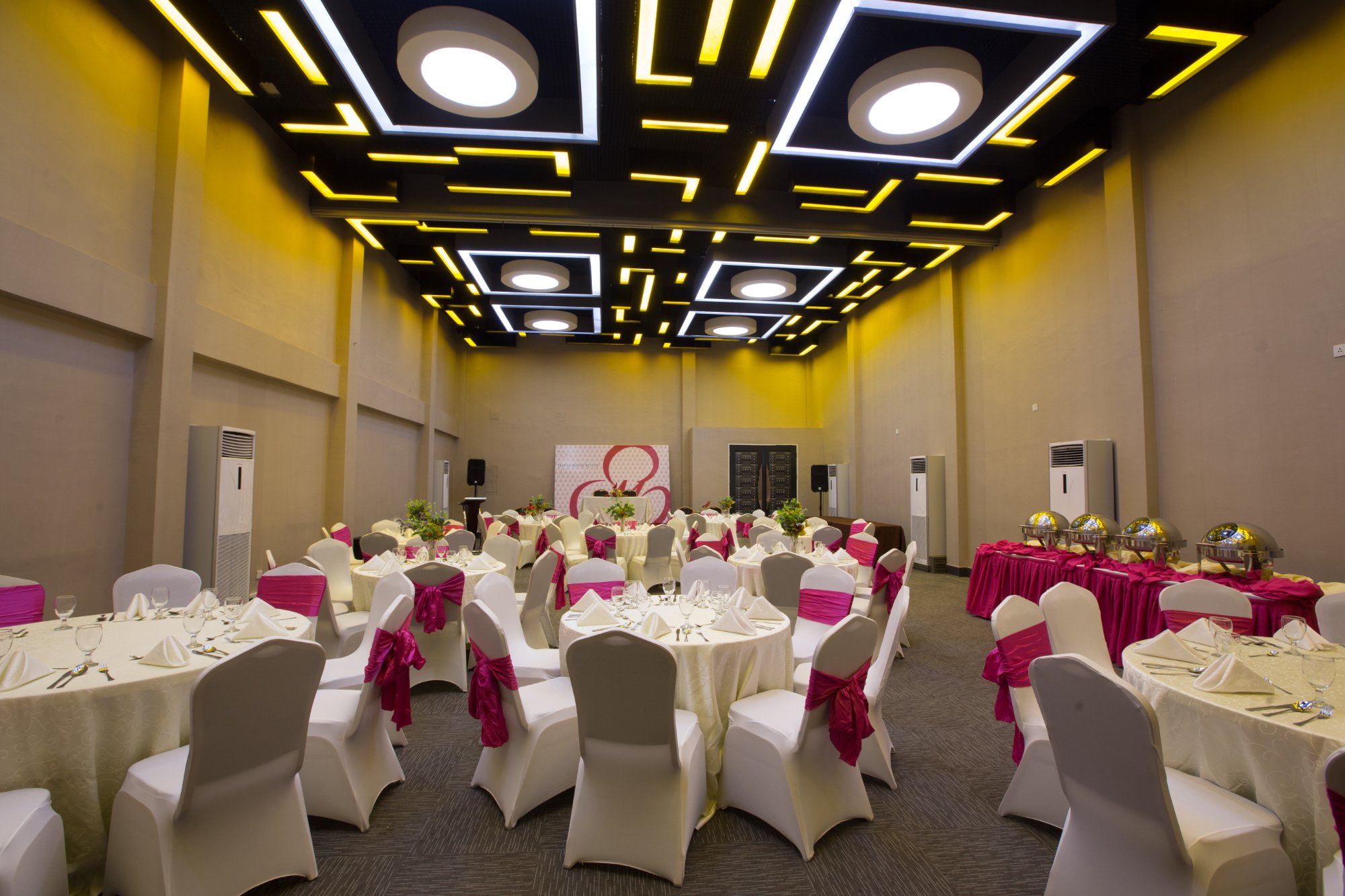 Hotel photo 38 of Eloisa Royal Suites.