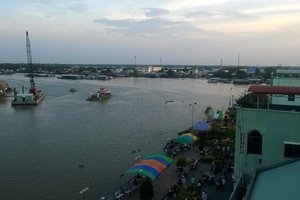 Khách du lịch