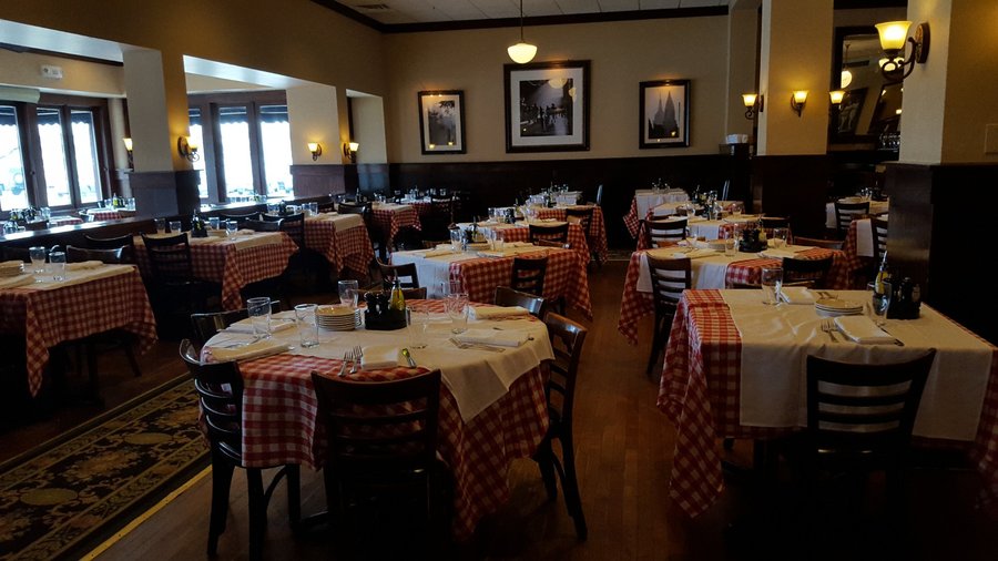 Maggiano's - Old Orchard