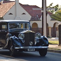 Old cars in neighbourhood