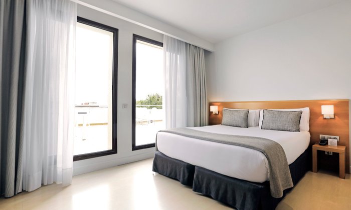 HOTEL ARC LA RAMBLA - Ahora 129 € (antes 2̶9̶3̶ ̶€̶) - opiniones y precios