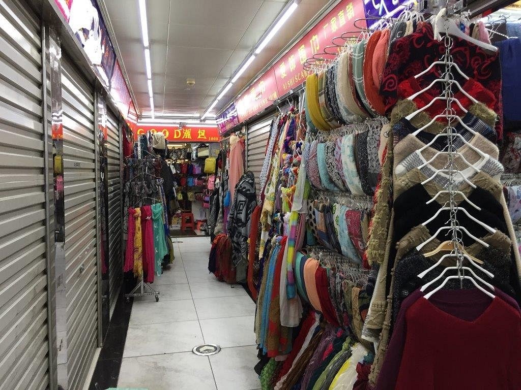 Guangzhou Clothing Wholesale Markets in China