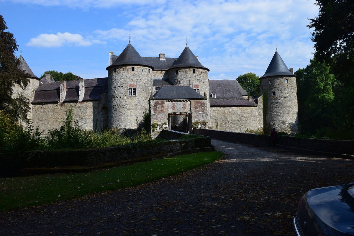 le chateau medieval de Corroy le chareau, Gembloux: лучшие советы перед  посещением - Tripadvisor