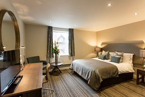 WOODLAND GRANGE - Prices & Hotel Reviews (Leamington Spa, England)