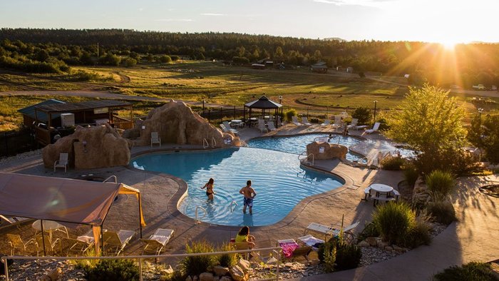 ZION PONDEROSA RANCH RESORT desde $1,683 (Kane, Pensilvania ...