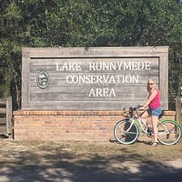 Lake Runnymede Conservation Area