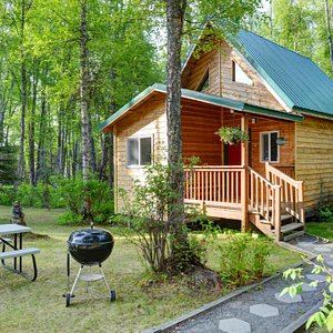 Cabin 4 @ Alaska Silvertip Lodge & Cabins