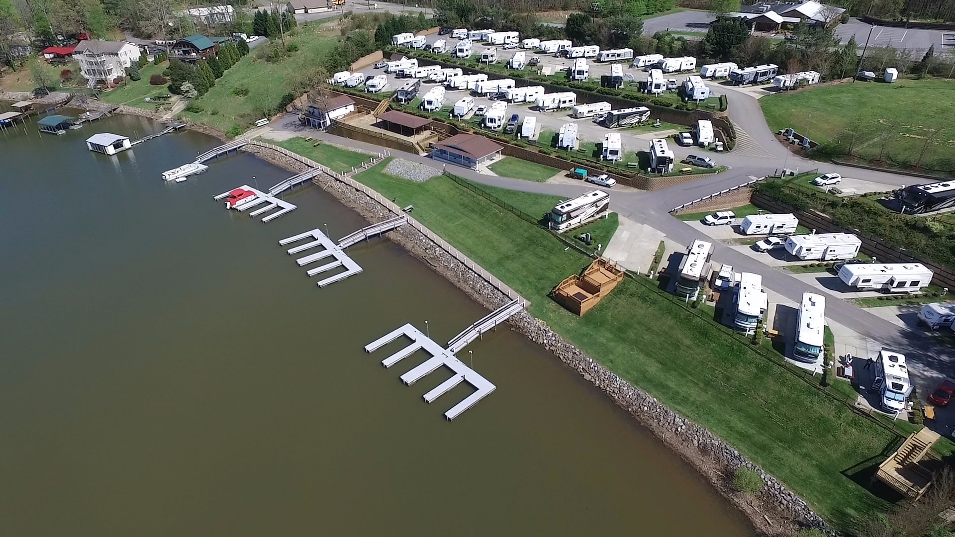 Discover Lake Norman Motor Coach Resort: A Premier Destination for RV Enthusiasts