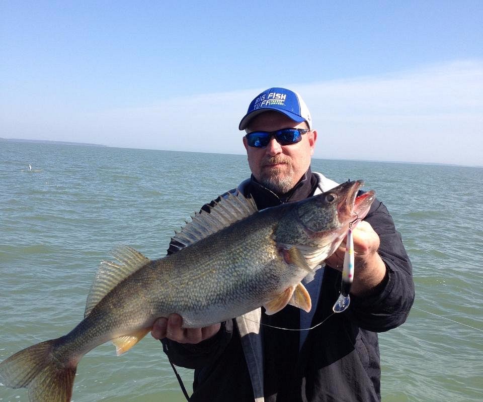 Bass Fishing Lake Erie  #1 Best Lake Erie Fishing Charters