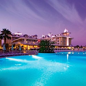 DREAM WORLD HILL - Updated 2023 Prices & Resort (All-Inclusive) Reviews  (Side, Turkiye)