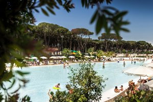 Piscina e praia