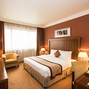 The Standard Room King at the City Seasons Al Hamra Hotel Abu Dhabi