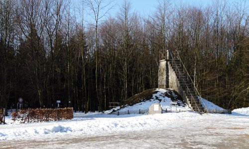 Signal de Botrange in de Hoge Venen om te wandelen , langlaufen of skien