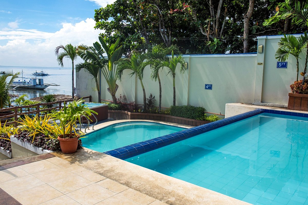Palmbeach Resort &amp; Spa, hotel in Cebu Island