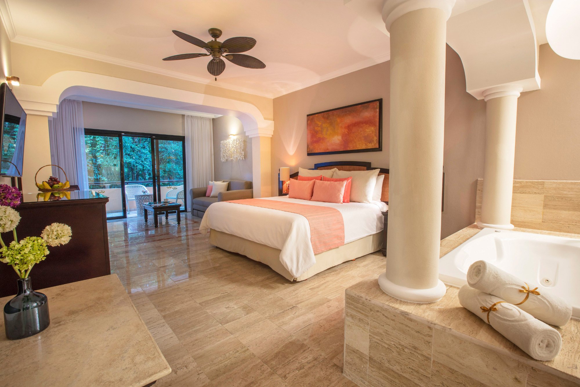 Hotel photo 11 of Grand Palladium White Sand Resort & Spa.