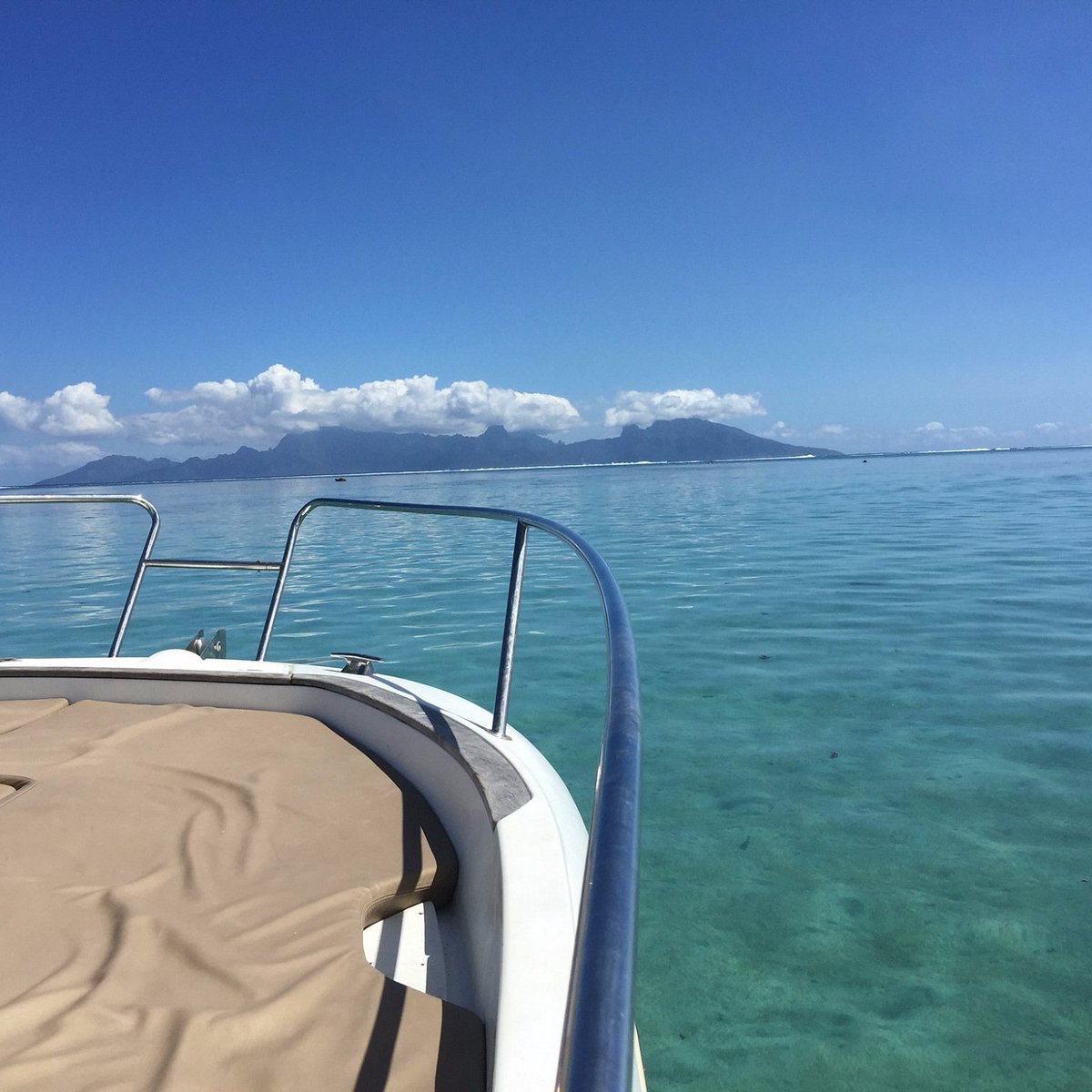 tahiti boat tours