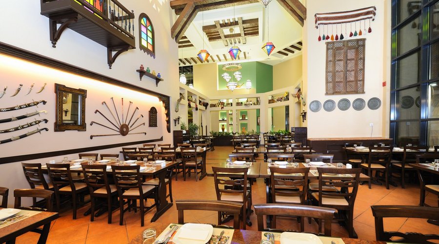 Spacious Dining Area