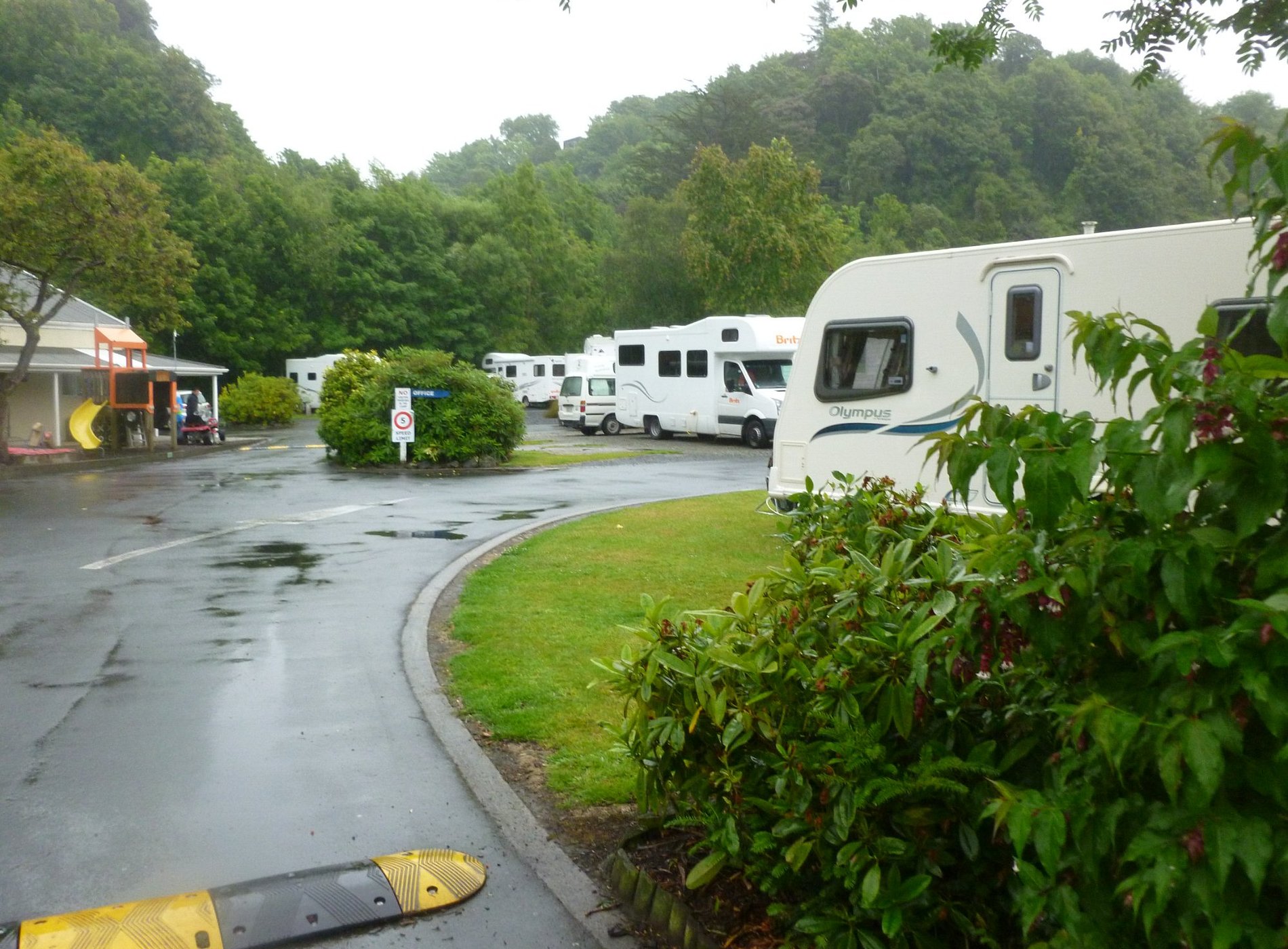 Leith Valley Holiday Park and Motels image