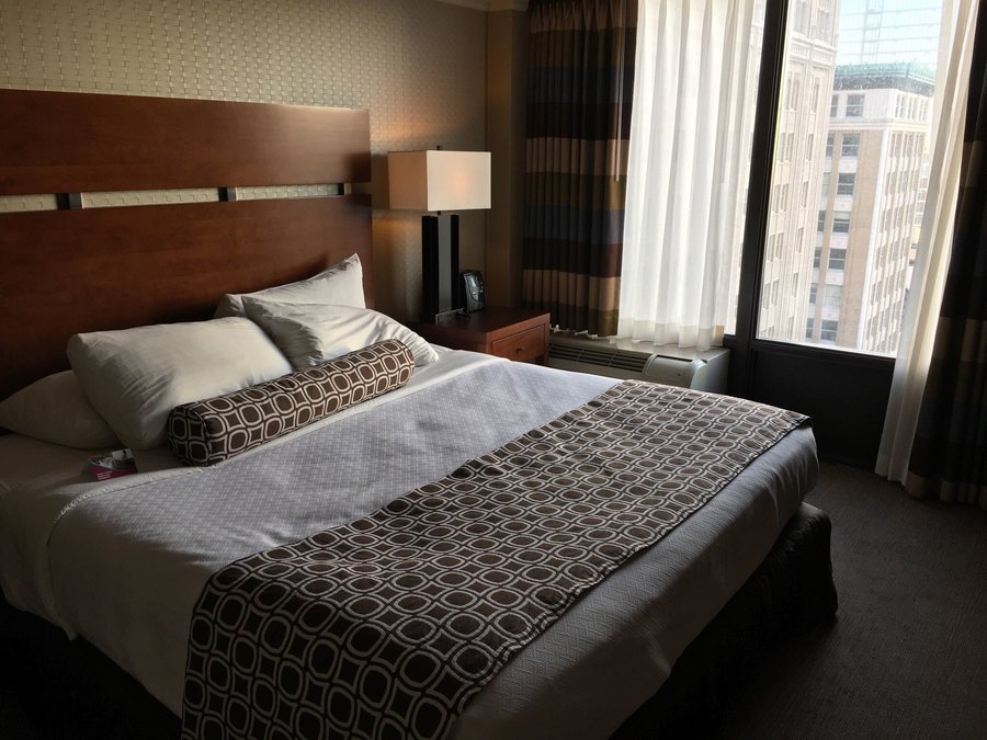 Crowne plaza hotel kansas city downtown updated 2021 prices reviews