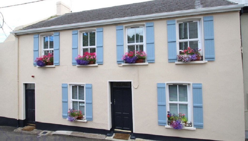 CLOISTERS BED & BREAKFAST - Updated 2024 B&B Reviews (Kinsale, Ireland)