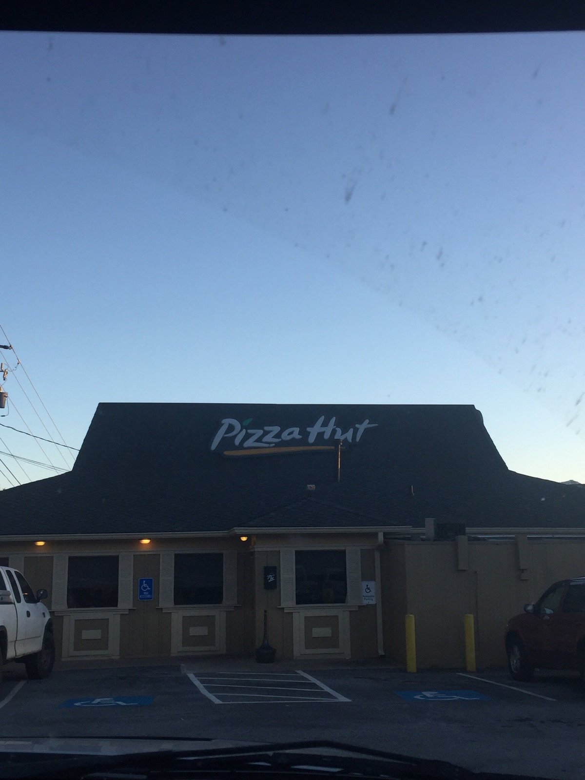 PIZZA HUT, Dahlonega - Menu, Prices & Restaurant Reviews - Order Online ...