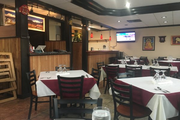 THE 10 BEST Indian Restaurants in Saint Louis (Updated 2024)