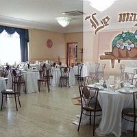 Locale Climatizzato, Ampia sala, Parcheggio gratuito e spazio esterno.