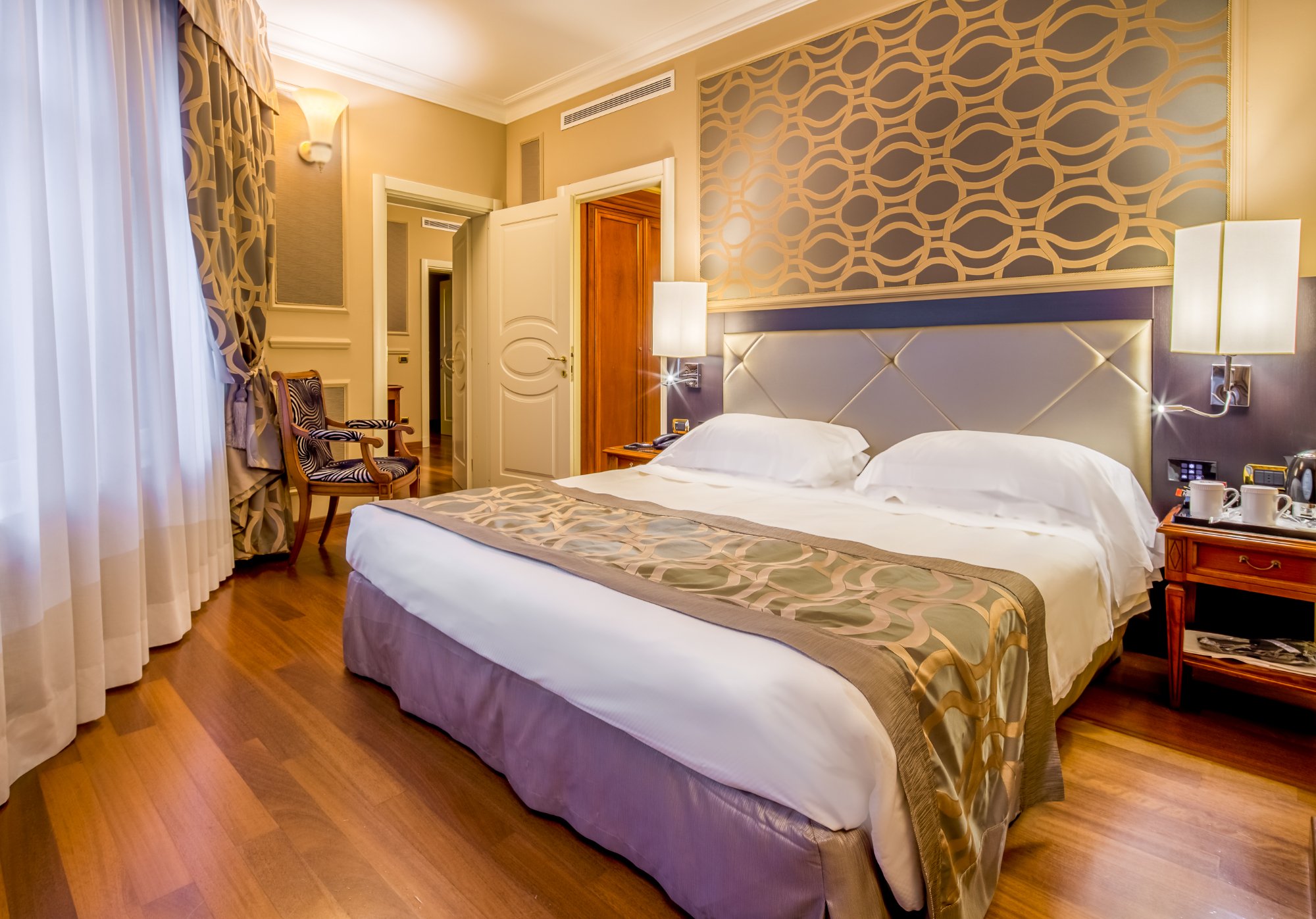 Hotel photo 1 of Grand Visconti Palace.