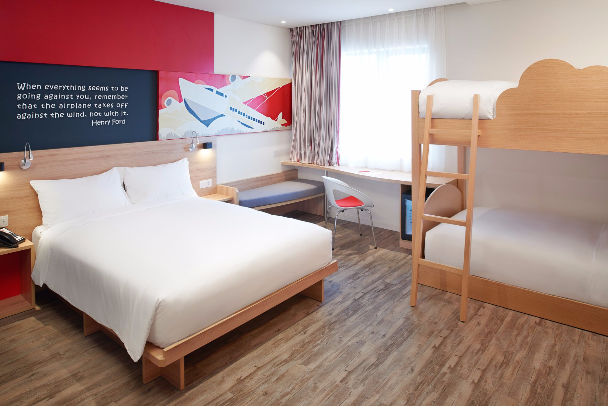 Hotel photo 5 of ibis Saigon Airport.