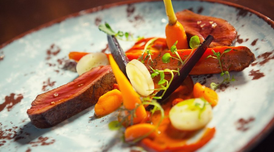Chef Recommends - Game
grilled saddle and duck Foie gras with roasted vegetable, rosehip jam and hazelnuts (deer, fallow deer or venison – seasonal) (Contains 7, 8)
