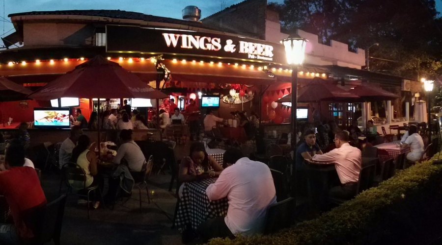 Wings & Beer Morelia