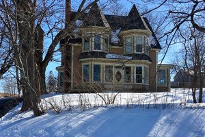 Silver Lake Bed and Breakfast / #CanadaDo / Best Places to Stay in Sackville 