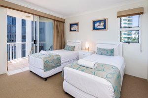 Room & Suite