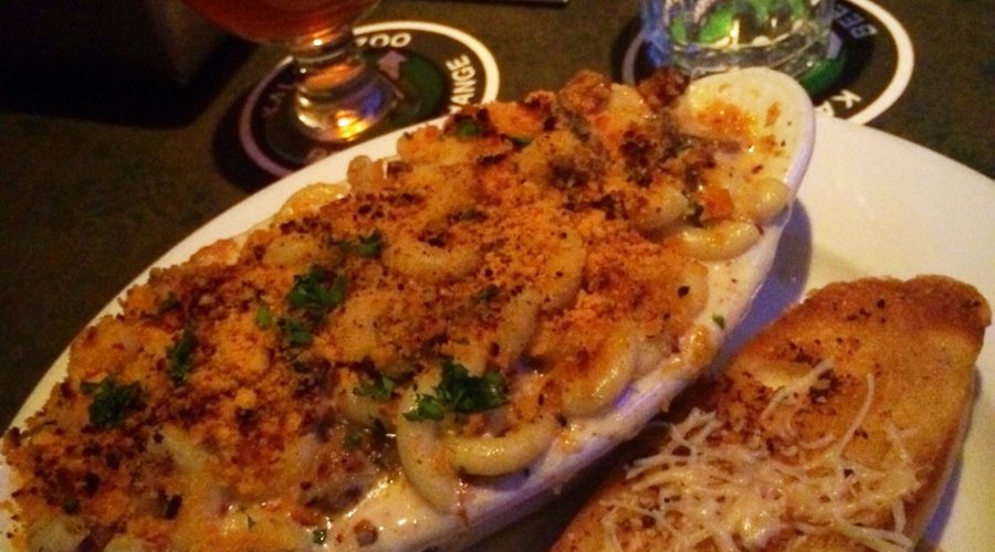 Mac N Cheese (added portobello & bacon)
