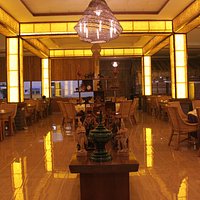 San Taw Win Seafood Restaurant