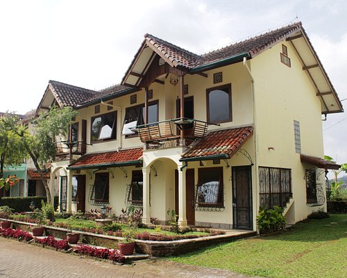 Hotel Dekat Kebun Raya Cibodas