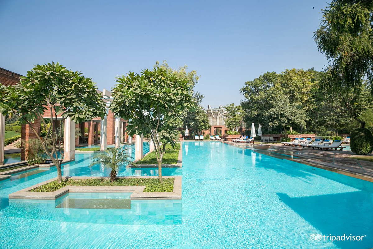 Itc Mughal A Luxury Collection Resort And Spa Agra Pool Pictures And Reviews Tripadvisor