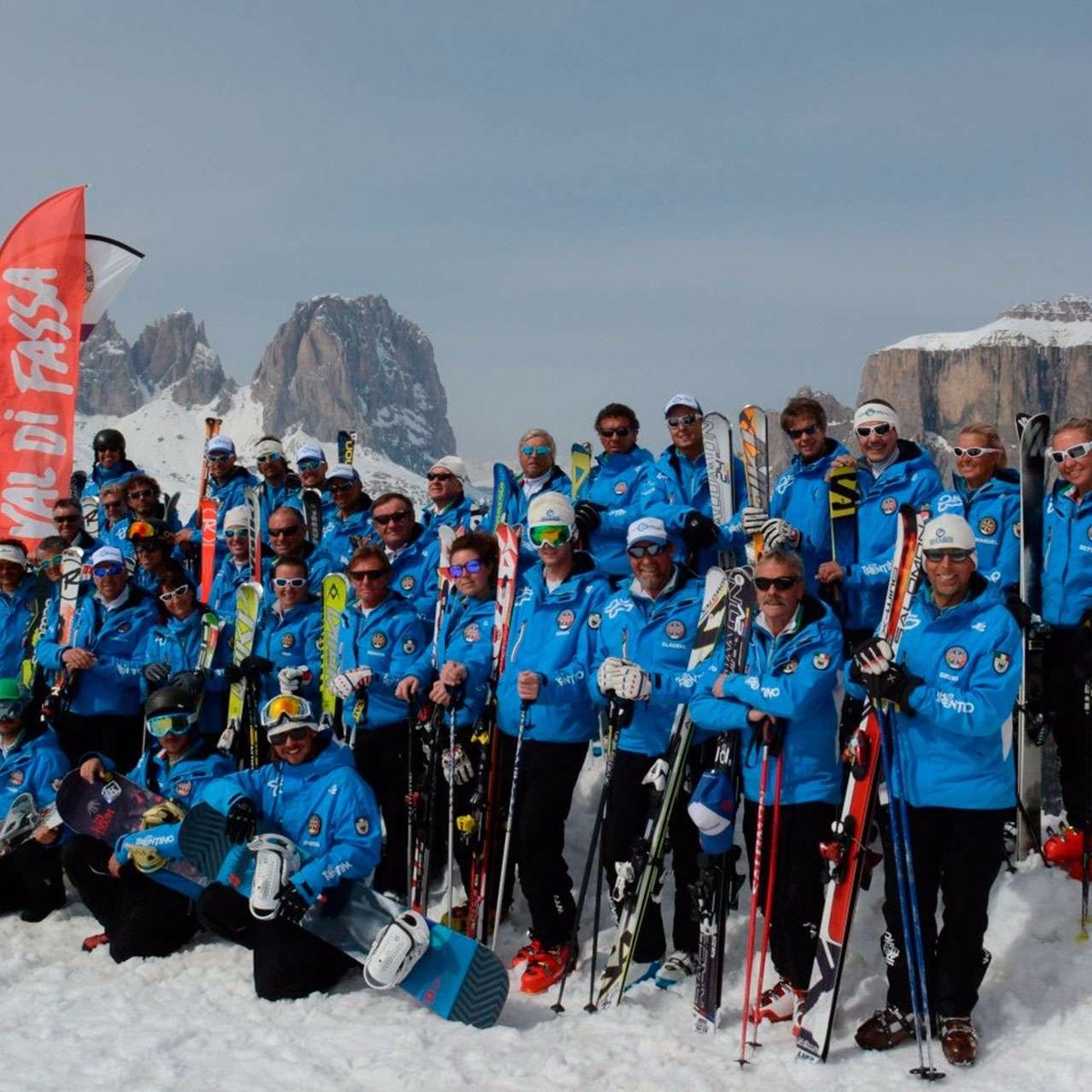 Ski and Snowboard School Canazei Marmolada, Канацеи: лучшие советы перед  посещением - Tripadvisor