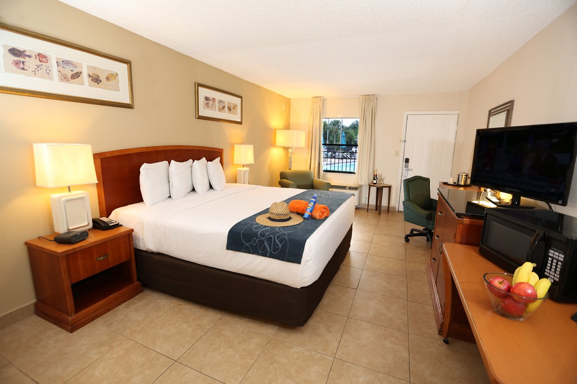 Hotel photo 10 of Seasons Florida Resort.