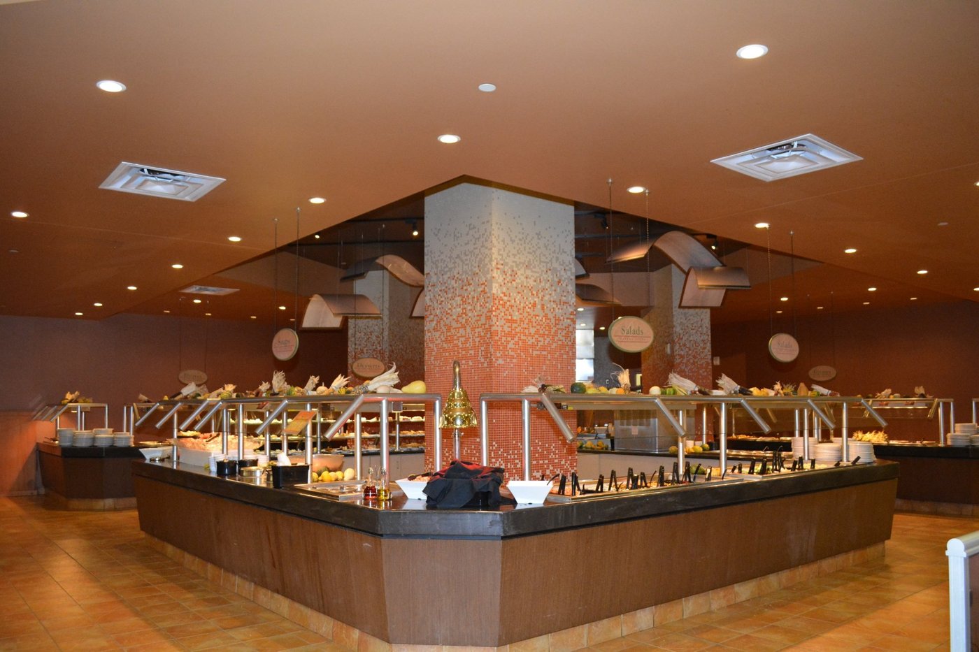 BLACK BEAR CASINO RESORT HOTEL (Carlton, MN) Opiniones y comparación