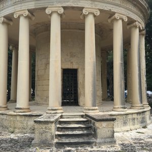 maitland-rotunda.jpg?w=300&h=300&s=1