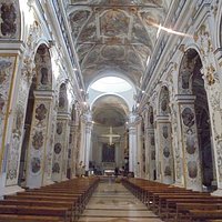 Navata centrale