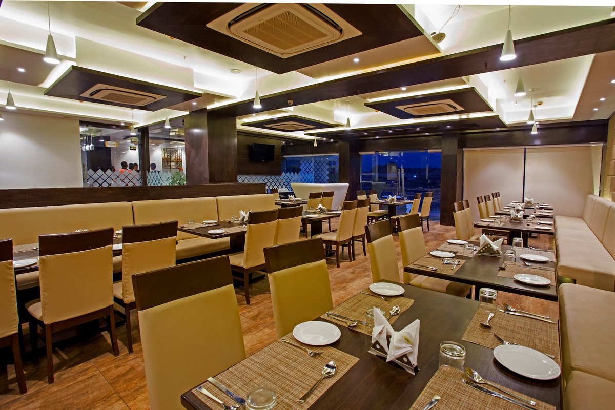 HOTEL RAVI RESIDENCY - Prices & Reviews (Morbi, India - Gujarat)